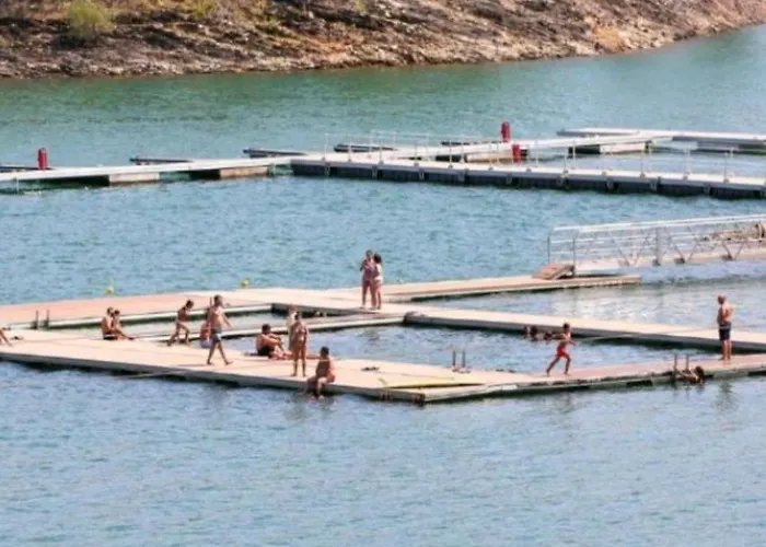 Albergue Fazenda Do Marante